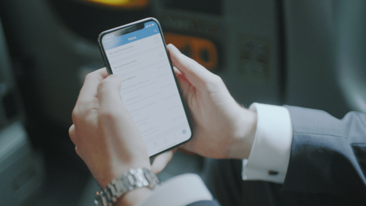 Lawyer using Clio Manage on their phone