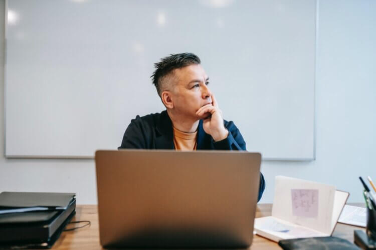 Lawyer thinking about AI